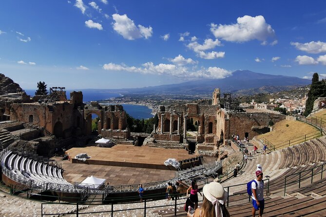 Private Taormina White Lotus luxury experience - Squares, the 4 Fountains fountain, and the Cathedral’s medieval roots