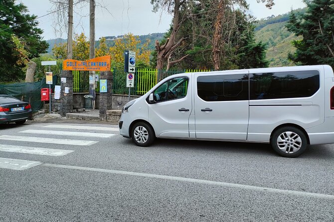 Private Tour Alcantara Gorges, Taormina and Messina. Departure Messina - Why your driver-guide makes this day feel personal