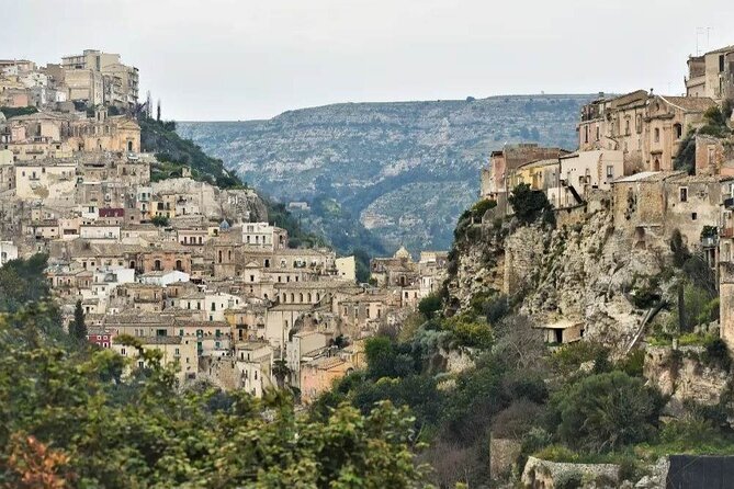 Private Tour of the Baroque Cities Eastern Sicily DA Catania - Modica for Cathedral Views and the Chocolate Break That’s Actually Worth It