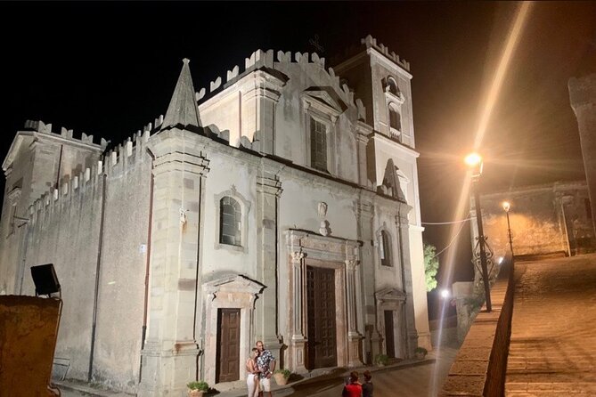 Private Tour to Taormina, Savoca and Messina starting from Messina - Isola Bella Photo Break: A 15-Minute Reality Check
