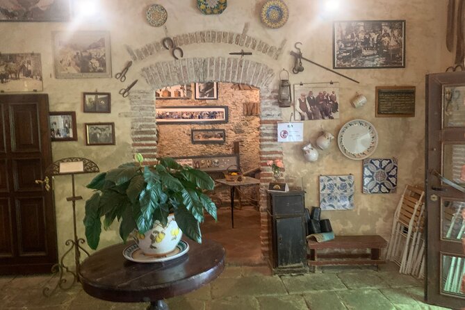 Private Tour to Taormina, Savoca and Messina starting from Messina - A Mini Walking Tour of Messina: What You Get for 20 Minutes