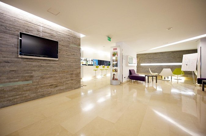 Private transfer from Palermo airport to Mercure Palermo Centro or vice versa - Should you book this private transfer?