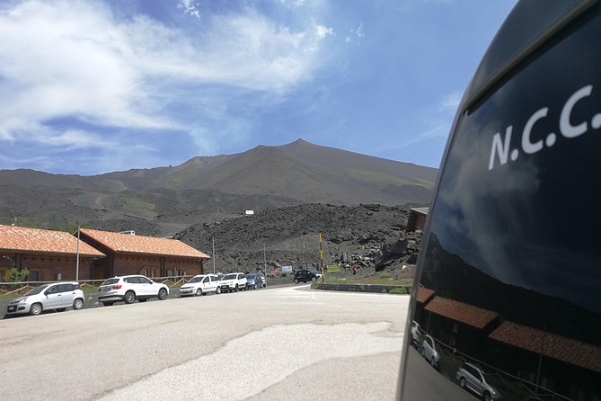 Private Transfer from/to Castellammare del Golfo - Meet your driver fast: sign, phone number, and no wandering