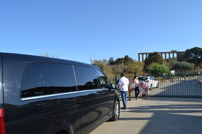 Private transportation to the Valley of the Temples + Agrigento - Agrigento old town after the ruins: shopping and eating without rush