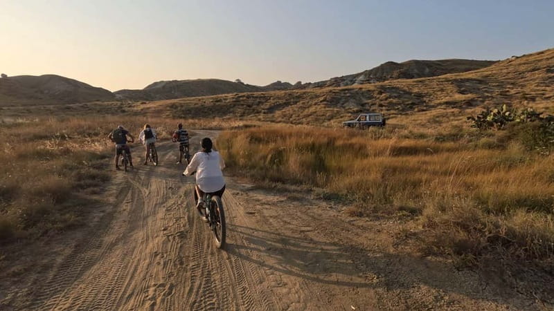 Punta Bianca Adventure: E-bike & Street Food in Sicily's wild nature - Who this Punta Bianca adventure suits best