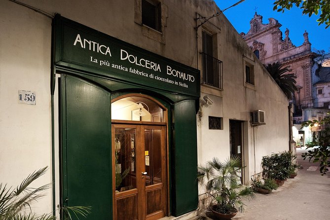 Ragusa, Modica & Scicli Tour - Modica Bassa and Bonajuto: the chocolate stop is the star of the afternoon