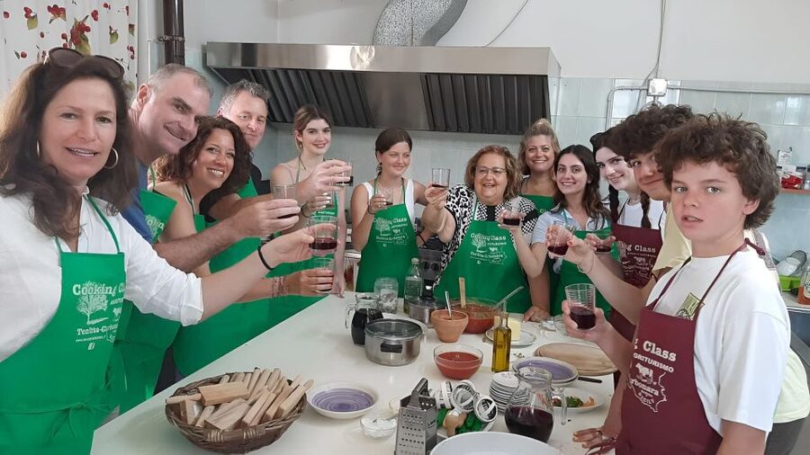Ragusa: Traditional Sicilian Cooking Class - Sicilian countryside cooking at the agriturismo near Ragusa