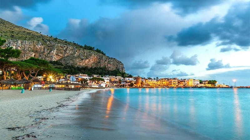 Relax in Mondello and Sanctuary in Monte Pellegrino - Getting There in a Mercedes Van: Comfort and a Straightforward Plan