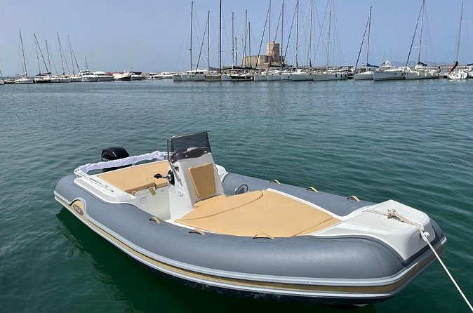 Rental of Ribs and Boats without License - Weather and cancellations: what can go wrong, and what to expect