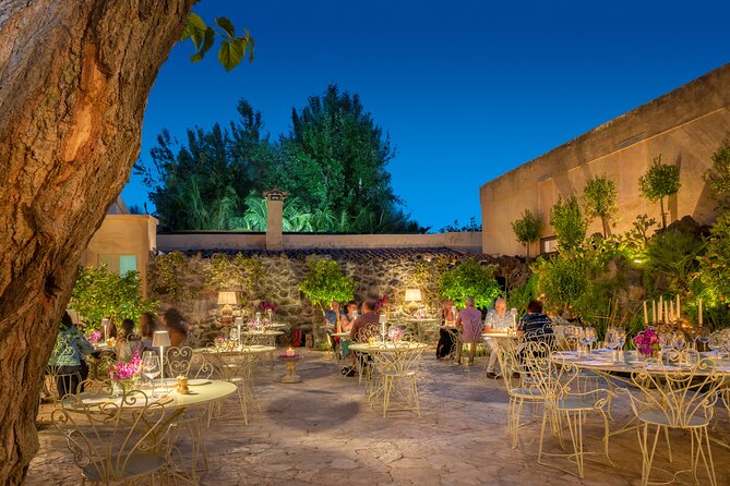 Romantic Dinner from Taormina with Vintage Car Tour - Price and value: what $467.18 per person is really buying