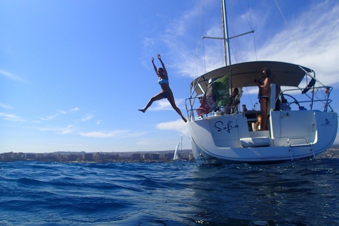 Sailing to Cyclops Islands Group Tour - Sailing from Club Nautico Catania with a 10-person crew