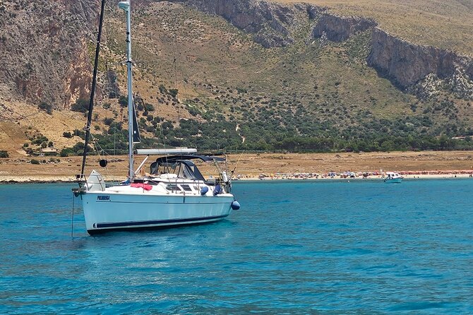 Sails between Sky and Sea - Boarding the Fujiko: What Comfort Really Means on a 6-Hour Trip