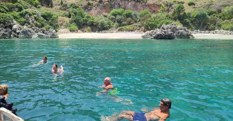 San Vito Lo Capo: Boat Trip with 3 Swimming Stops and Snacks - Why This Boat Trip Works So Well From San Vito Lo Capo