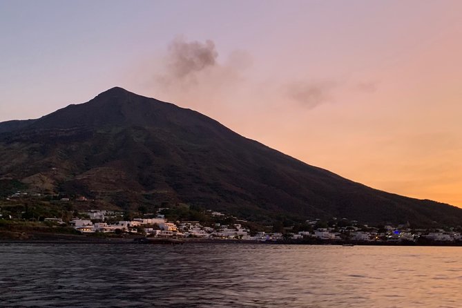 Sciara del Fuoco from the sea, night tour SMALL GROUP - From Iddu to the Lava Spout: What You’ll Actually Watch