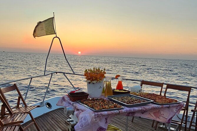 SciatumiaDay boat tour to Lampedusa with typical lunch - The food: why the lunch is a real part of the value