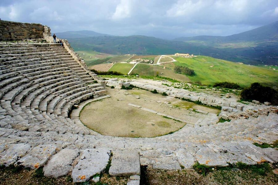 Segesta and Selinunte full day tour from Trapani - Selinunte archaeological park: what you can cover in 3.5 hours