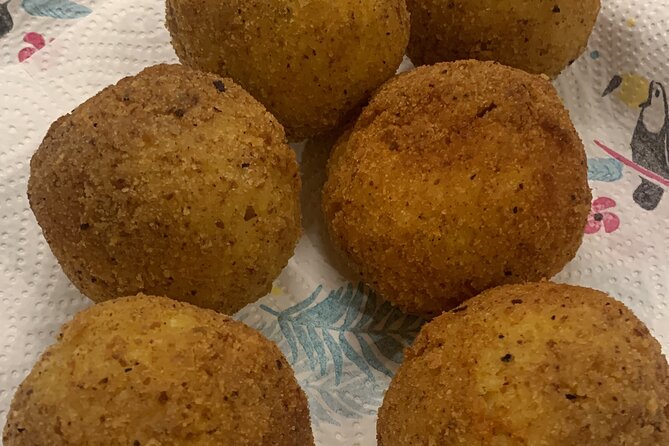 Sicilian cooking course and more - The day starts with aperitif: local cheeses, salami, and a quick taste of Sicily