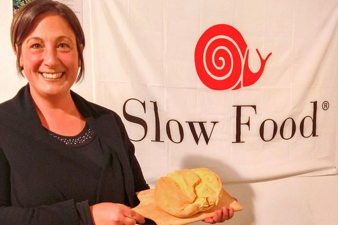 Sicilian cooking experience with a local chef - Meeting Alessia at Largo XXV Luglio and getting oriented fast