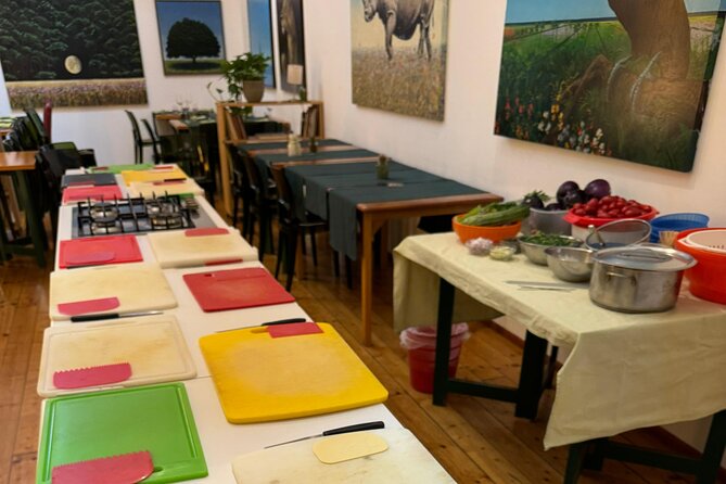 Sicilian cuisine with the Loredana chef and visit the bell tower - Who should book this cooking-and-bell-tower experience