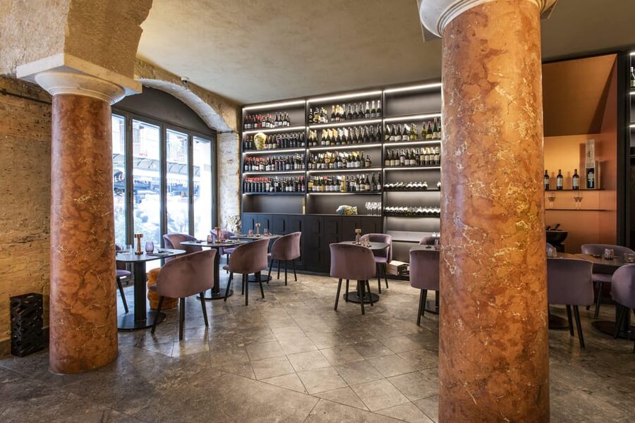 Sicilian wine tasting and hors d'oeuvres in an 18th century palace - Palermitan flavors with cultural roots you can taste