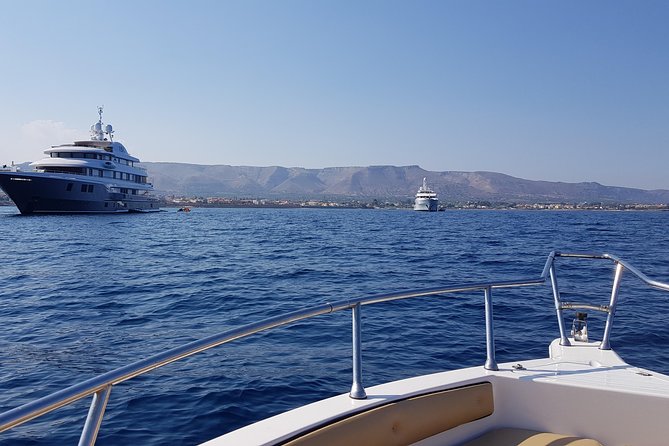 Sicily Boats Avola: Plemmirio boat tour 4 people 4 hours - Yachts, Punta del Cane, Fontane Bianche, and the coastal sightseeing pace