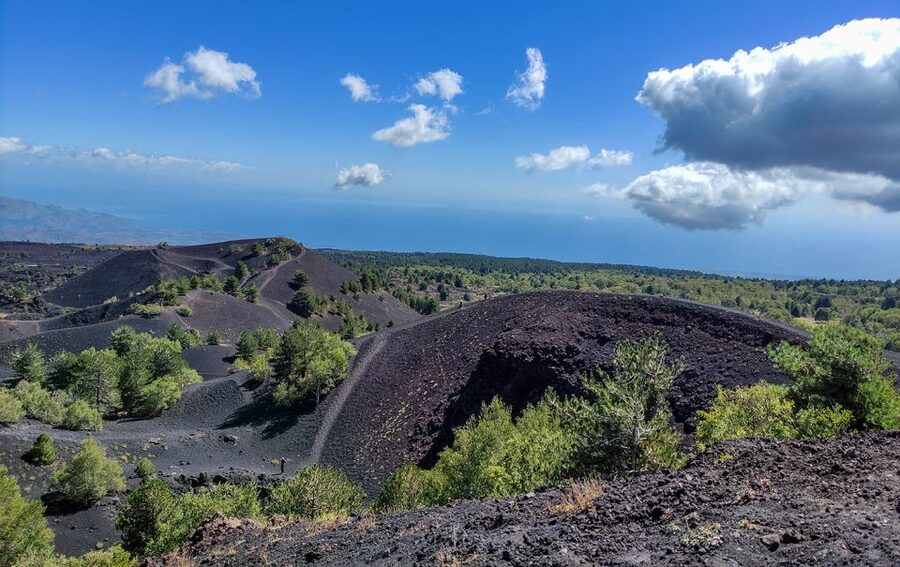 Sicily: Etna and Alcantara Gorges Full-Day Tour with Lunch - Grotta dei Ladroni (Grotta delle Nevi): the lava cave you can actually feel