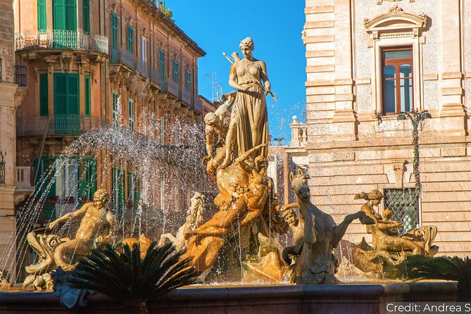 Sicily: See & Do the Classic Route in 7 Days, 1st Class Tour - Food and the human side: the cooking class is more than dinner