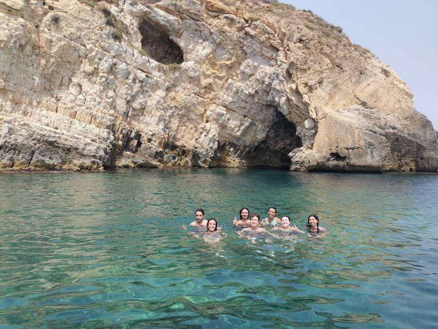 Siracusa: Ortigia Boat Tour with Marine Grotto & Snorkeling - Ortigia looks different when it’s moving past you