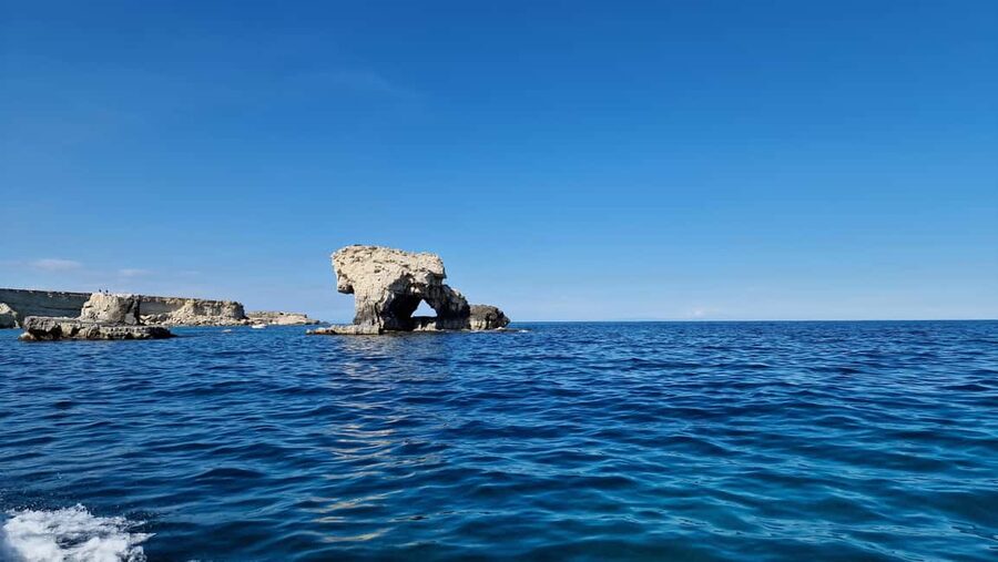 Siracusa: Ortigia +sea caves +fishing experience - Ortigia by boat: baroque views and sea-level legends