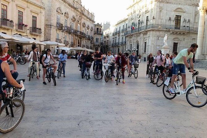 Siracusa tour on high tech bike - Why Syracuse and Ortigia work so well on an e-bike