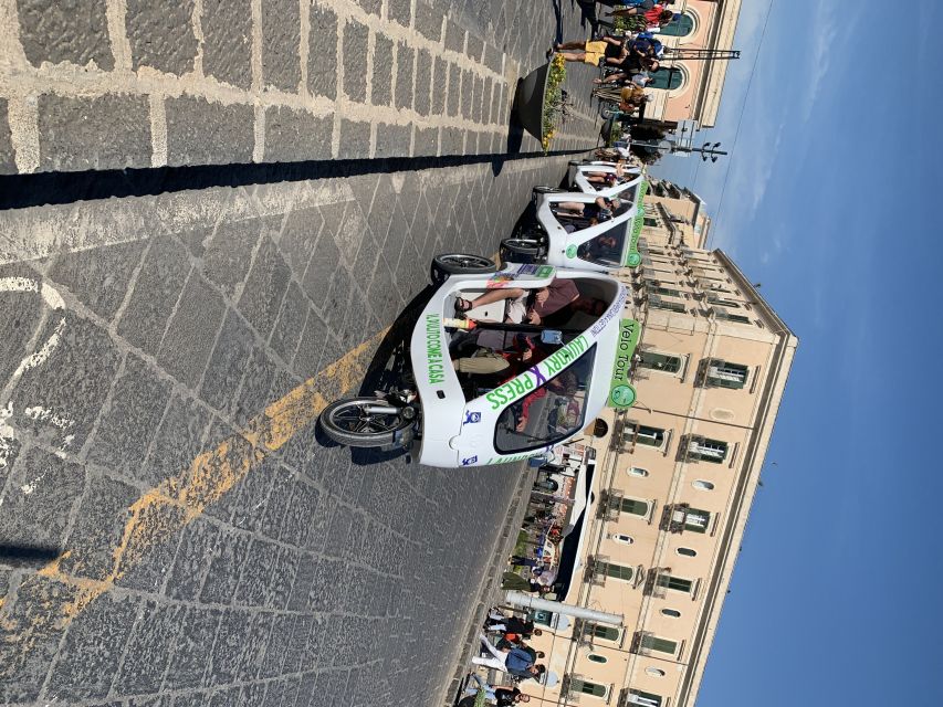 Siracuse: Guided Velobike Tour - Carcere Borbonico: a quick stop that adds weight