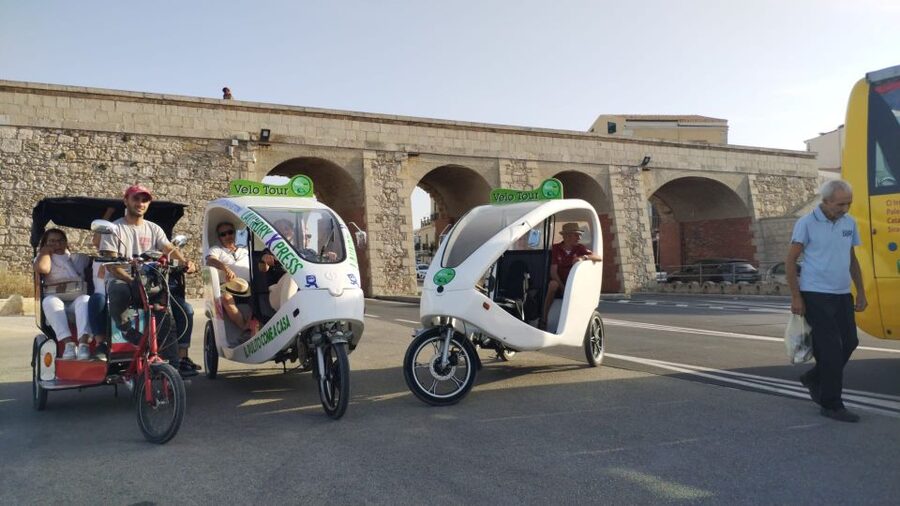 Siracuse: Guided Velobike Tour - Largo Porto Piccolo: final stretch, shopping, and self-guided time