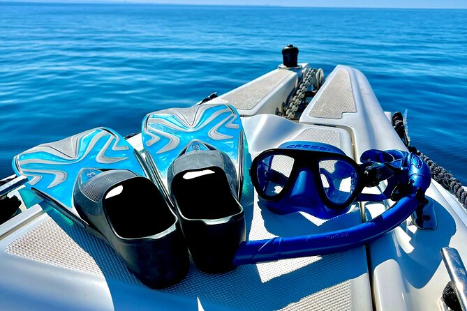 Small Group Dinghy Tour Favignana and Levanzo from Trapani - Grotta degli Innamorati: the Lovers’ Cave stop