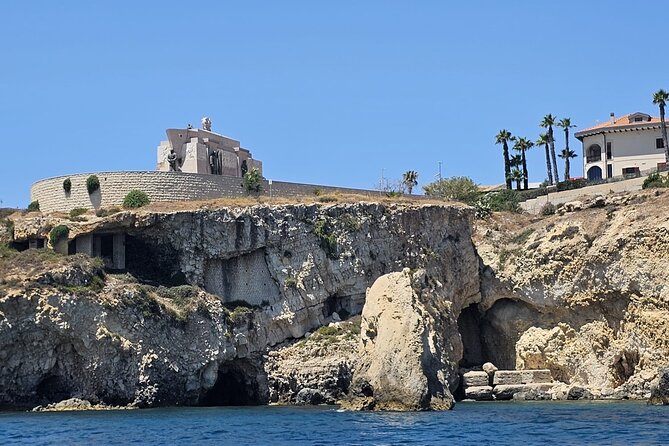 Snorkeling Tour of the Sea Caves of Ortigia - The First Stop: Isola di Ortigia and a Port-to-Caves Start