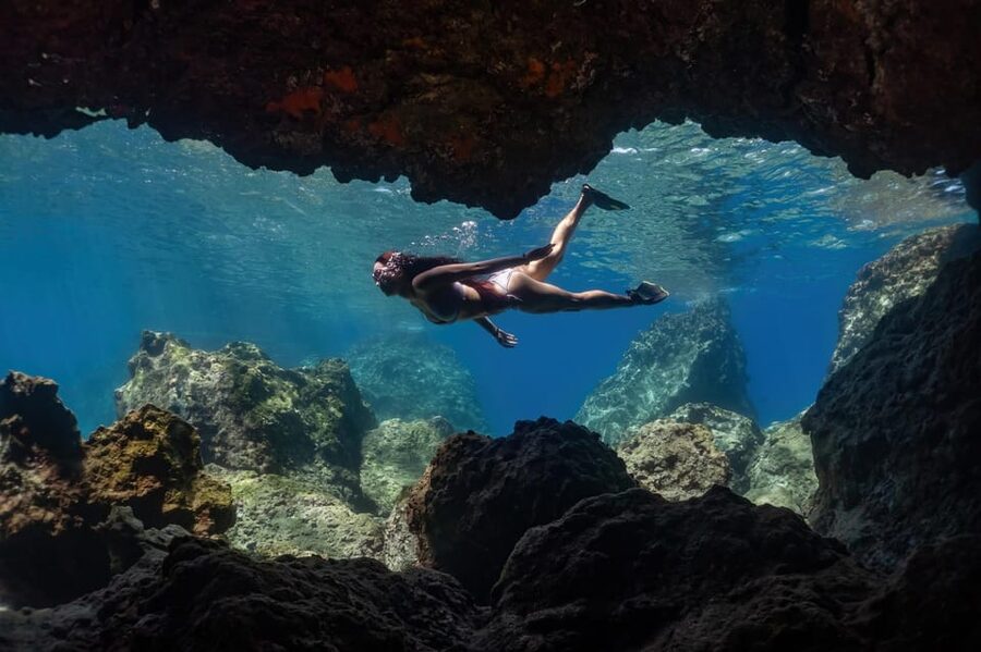 Snorkeling Tour of the Taormina Coast and Isola Bella - Bay of the Sirens: the second snorkeling stop with a different feel