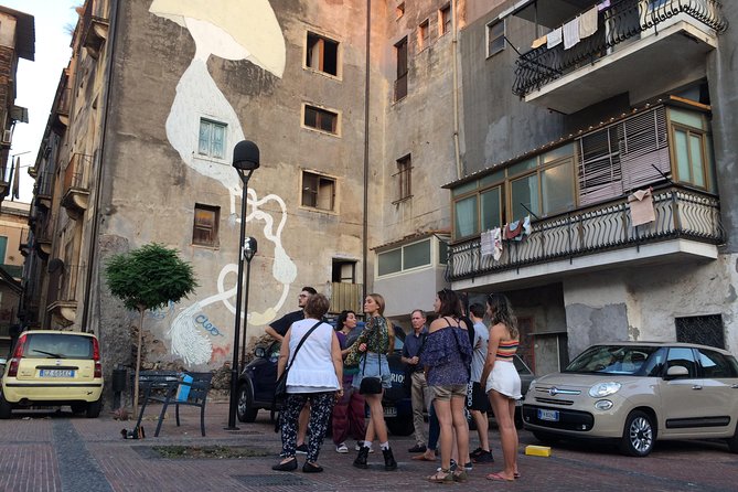 Street food tour of Catania by night - In-between admirations: quick looks, short stories, no wasted steps