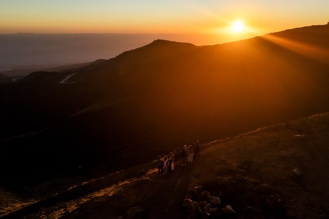 Stunning Etna Sunset Tour with Pickup and Drop-Off from Catania - Etna at Golden Hour: What the Sunset Tour Actually Gives You