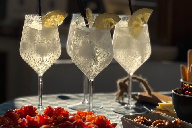 Sunset catamaran tour: Aperitif on the boat in Palermo - Who should book this Palermo sunset catamaran