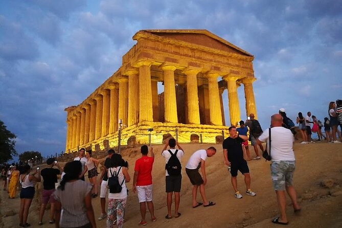 Sunset visit Valley of the Temples Agrigento - Timing, light, and photos (Temple of Concordia is the star)