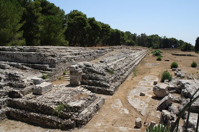 Syracuse and Ortygia Island Day Trip from Taormina - Ear of Dionysius: The Stop That Turns Ruins Into a Story