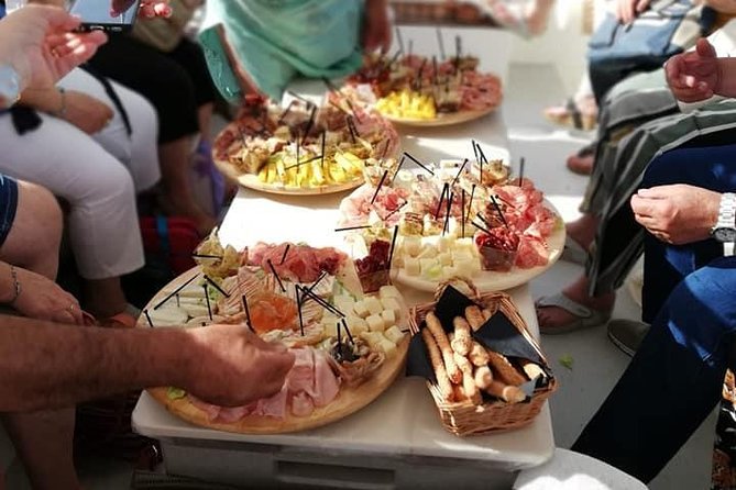 Syracuse Aperitif boat at Sunset island and sea caves - Why This Ortigia Sunset Boat Works So Well