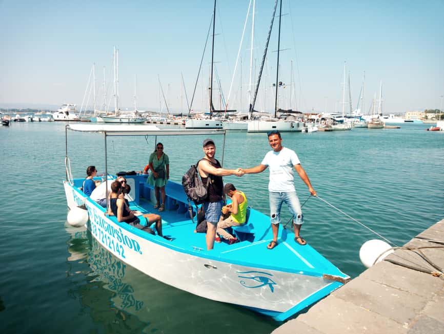 Syracuse: boat tour of sea caves and Ortigia, Papyrus Excursion - Ortigia Sightlines: Cathedrals, Promenades, and Castello Maniace