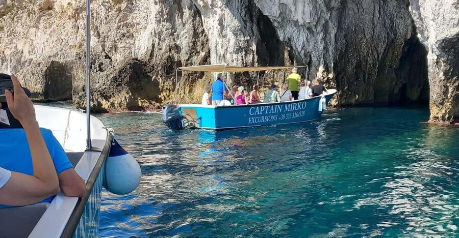 Syracuse: Boat Tour with Captain Mirko, Snorkeling & Caves - Starting at Riva della Posta: Find the Boat Fast