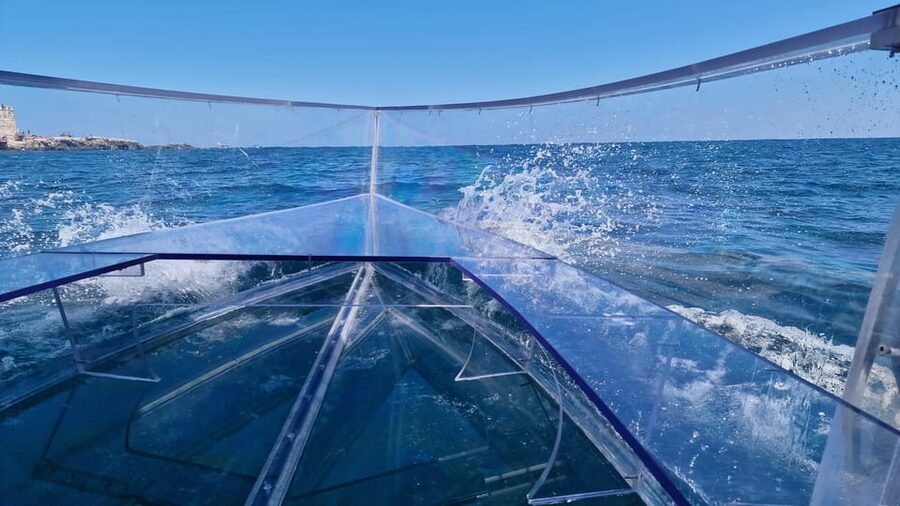 Syracuse: Coast and Sea Caves Full Transparent Boat Tour - The 50-minute coast pass: compact time, lots of view changes