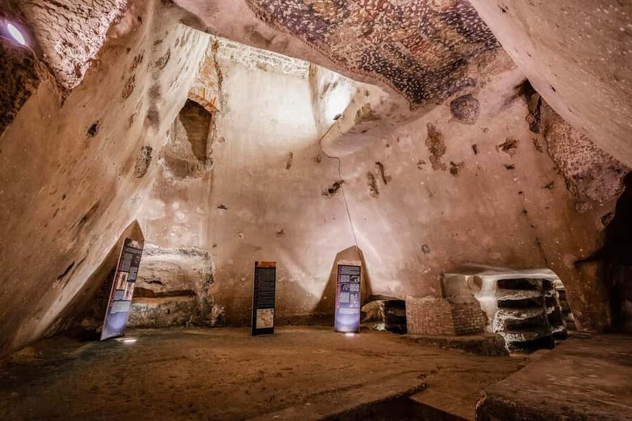 Syracuse: Entry ticket and guided tour of the Catacombs of Saint Lucia - Catacombs of Saint Lucy: What You’re Actually Walking Through