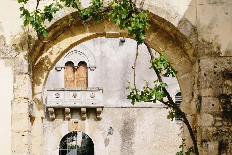 Syracuse: Exclusive Sicilian Wine Tasting Experience - A winery near Syracuse with a Greek fortress on-site
