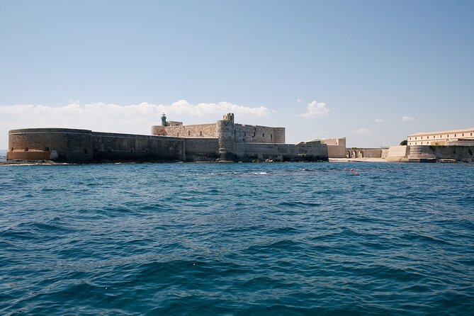 Syracuse half day boat tour along Ortigia Island - The Sailing Basics Part: Small Lessons With Big Payoff