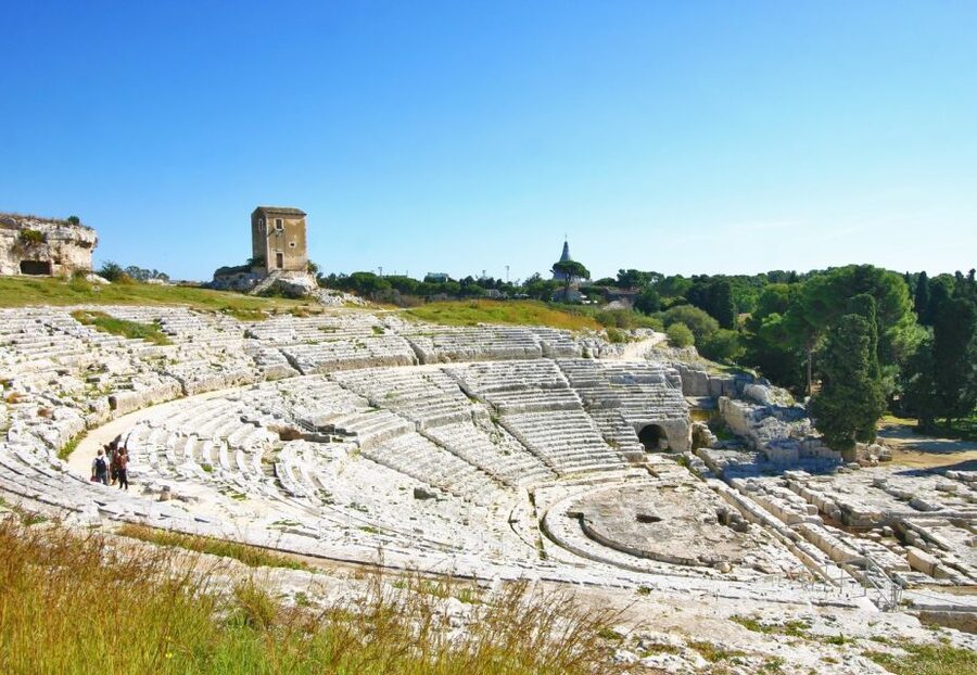 Syracuse: Neapolis Archaeological Park Small Group Tour - First Steps at Neapolis: Meet Your Guide and Get Oriented Fast