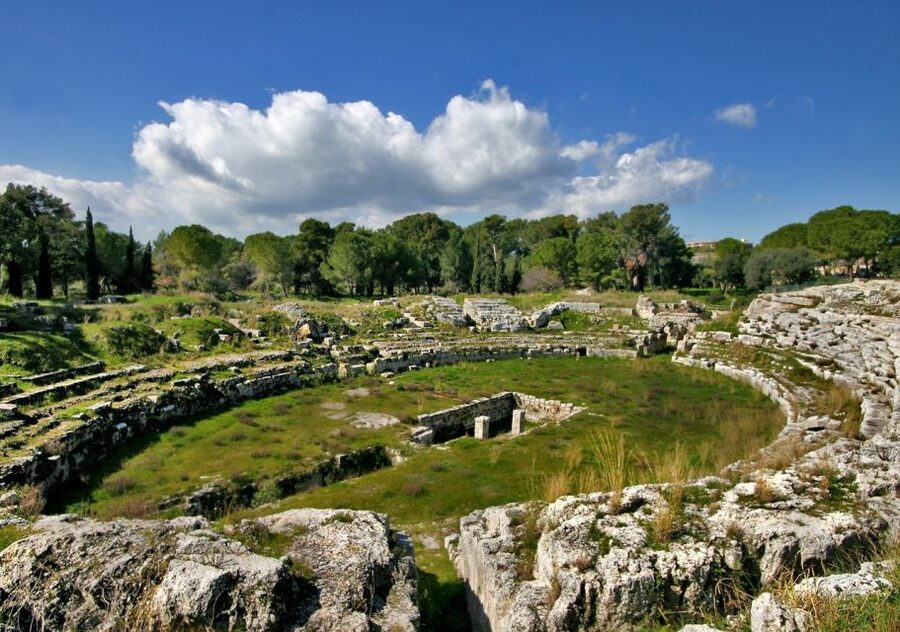 Syracuse: Neapolis Archaeological Park Small Group Tour - Latomie del Paradiso: Quarry Spaces, Plants, and a Different Kind of Wonder