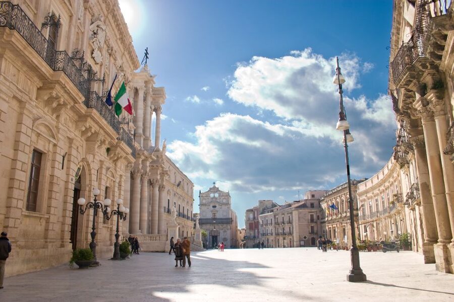 Syracuse: Ortigia Private Walking Tour - Private vs small-group: which format is smarter for you